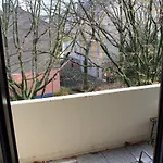 With Xxl Tv, Full Kitchen & Fireplace *