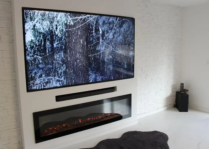 With Xxl Tv, Full Kitchen & Fireplace Appartement